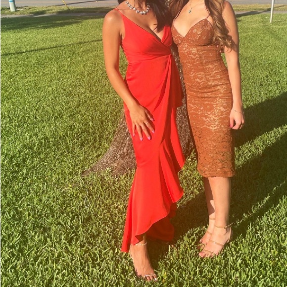 BCBG long evening dress - Picture 1 of 4